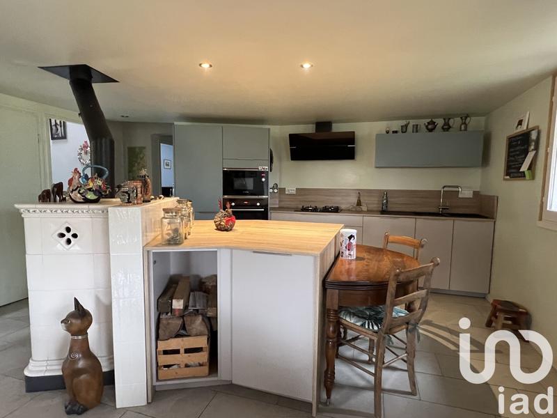 Maison - 200 m² - 7 pièces