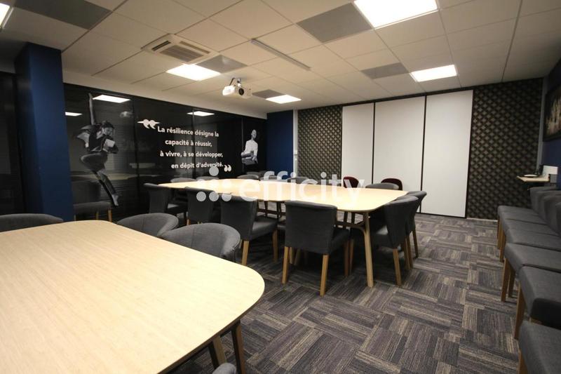 Bureau - 50 m² - 1 pièce