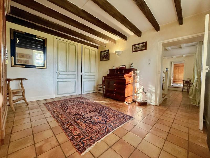 Maison - 192 m² - 9 pièces