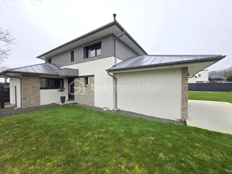 Maison - 152 m² - 5 pièces