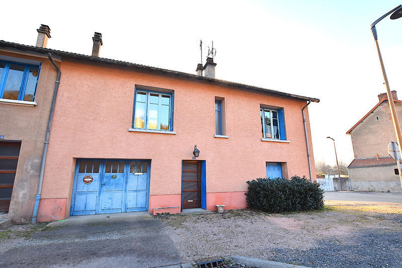 Maison - 93 m² - 4 pièces
