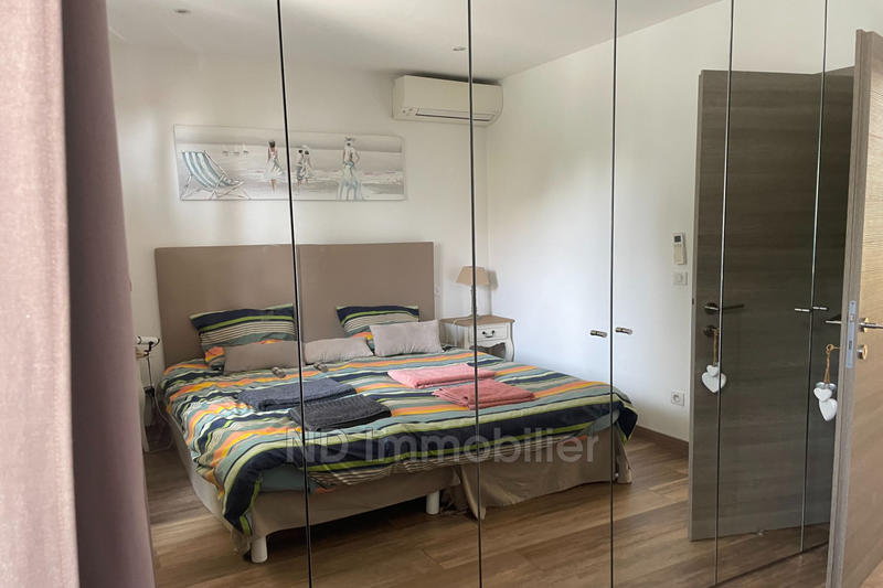 Villa - 180 m² - 5 pièces