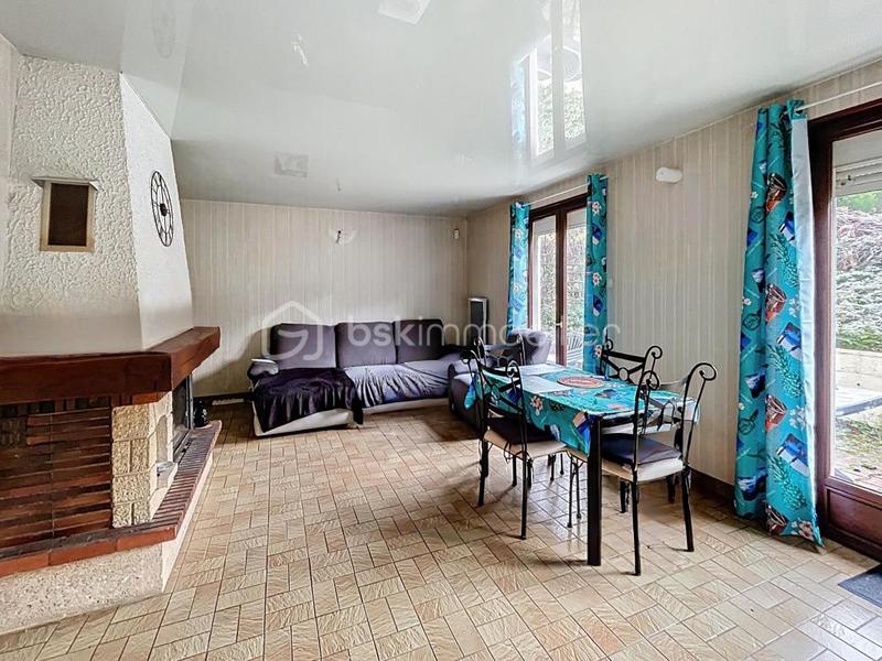 Maison - 84 m² - 5 pièces