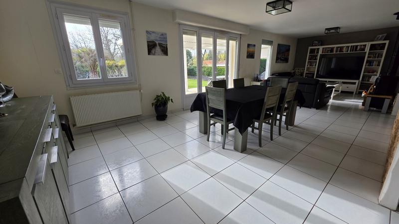 Maison - 190 m² - 9 pièces