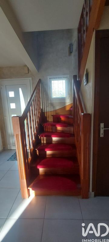 Maison - 95 m² - 5 pièces