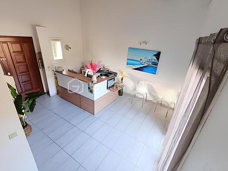 Bureau - 50 m² - 3 pièces