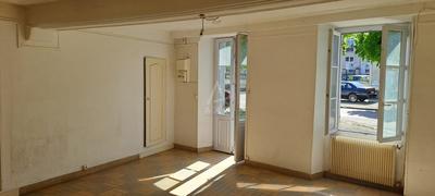 Maison de ville - 95 m² - 4 pièces