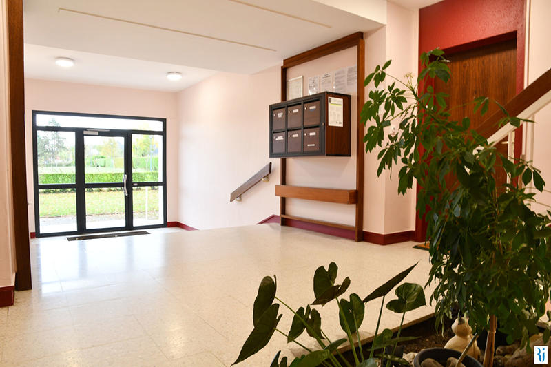 Appartement - 104 m² - 5 pièces