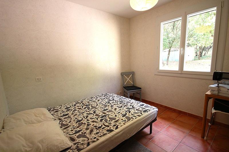 Villa - 137 m² - 5 pièces