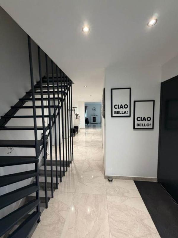 Villa - 145 m² - 5 pièces