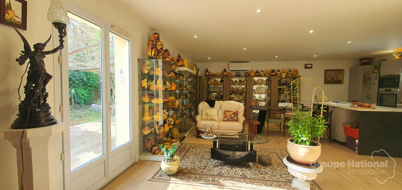 Villa - 100 m² - 4 pièces