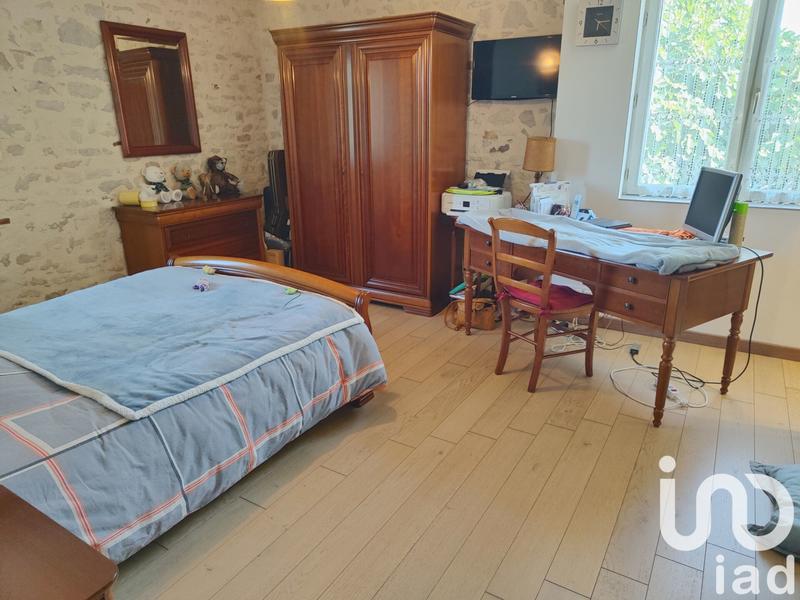 Maison - 180 m² - 6 pièces