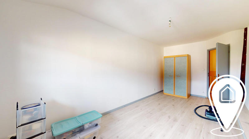 Maison - 192 m² - 7 pièces