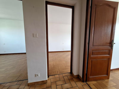 Maison - 166 m² - 9 pièces