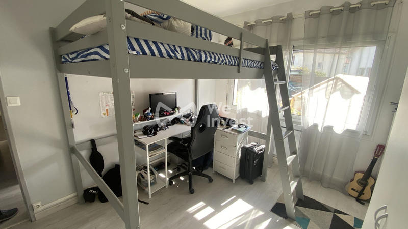 Maison traditionnelle - 147 m² - 8 pièces