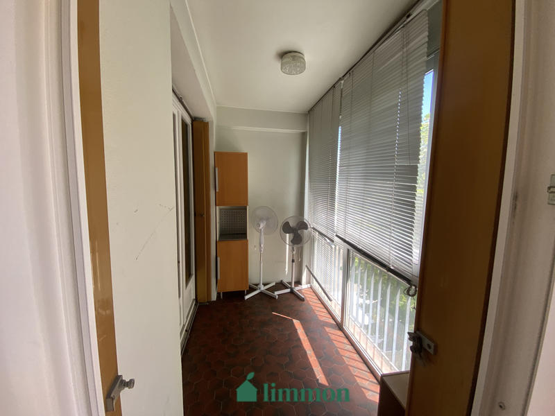 Appartement - 80 m² - 3 pièces