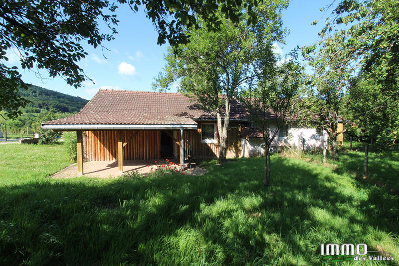 Maison - 104 m² - 6 pièces