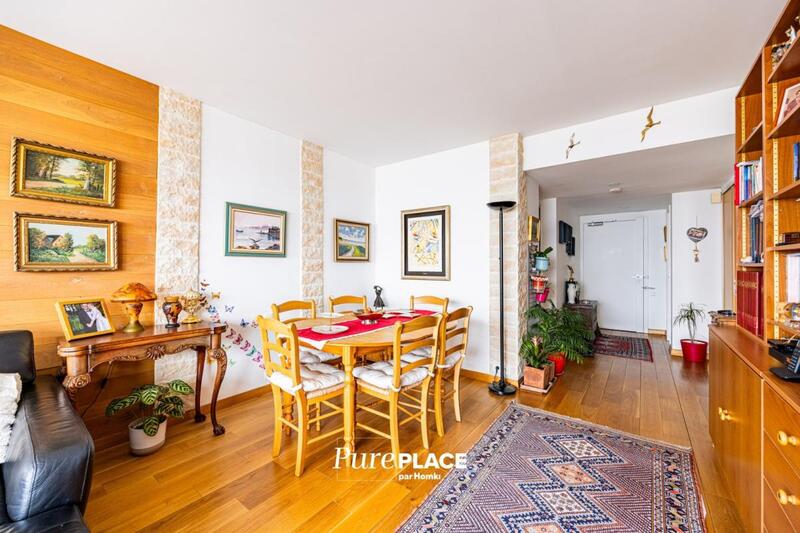 Appartement - 94 m² - 4 pièces