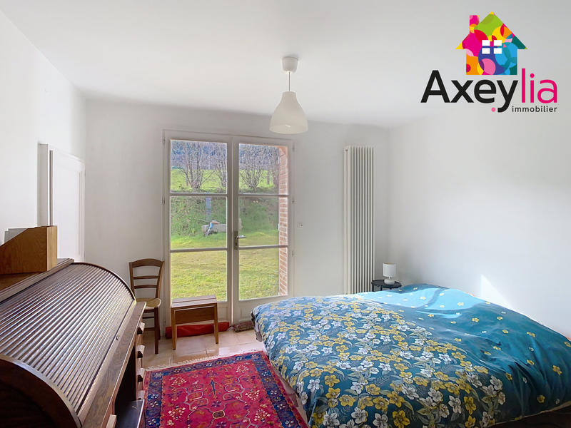 Maison - 288 m² - 10 pièces