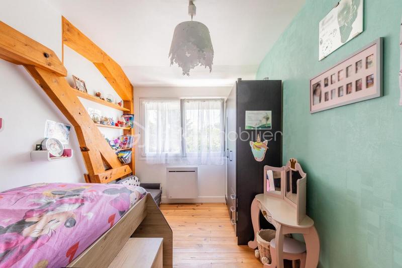 Maison - 105 m² - 6 pièces