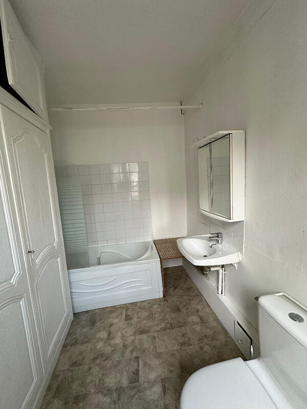 Appartement - 91 m² - 3 pièces