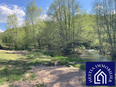 Maison - 295 m² - 6 pièces