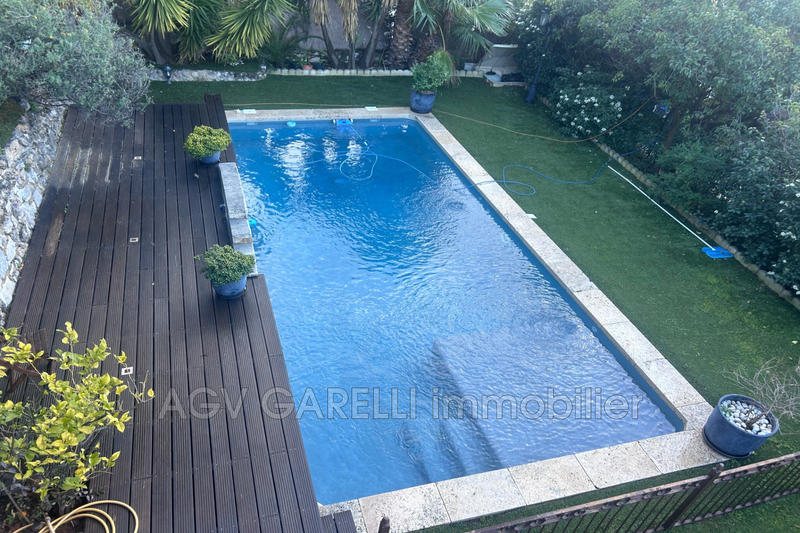 Maison - 173 m² - 5 pièces