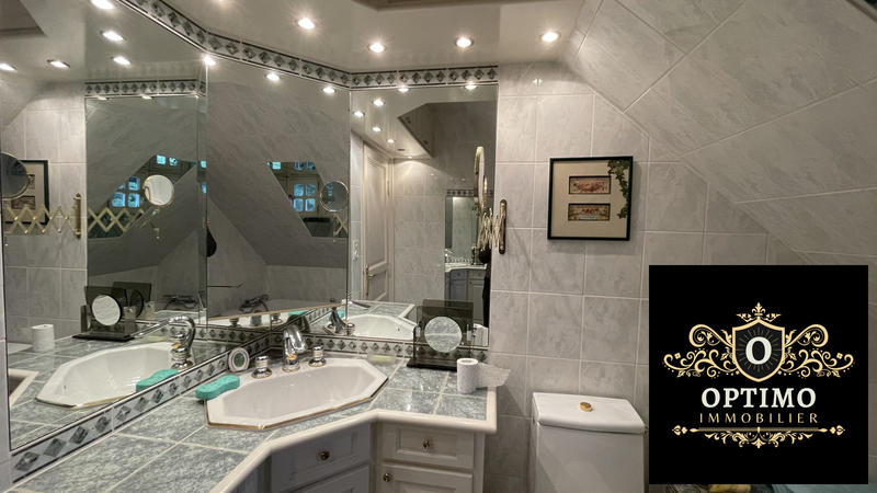 Maison ancienne - 160 m² - 7 pièces