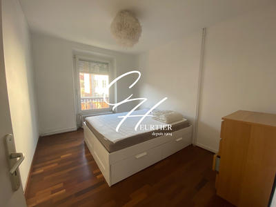 Appartement - 84 m² - 4 pièces