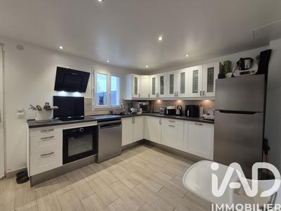 Maison de ville - 83 m² - 3 pièces