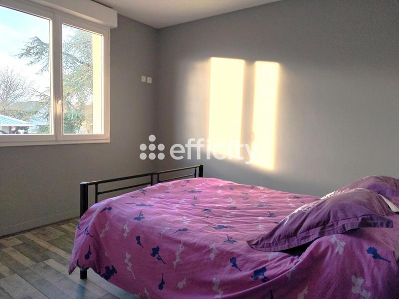 Maison - 195 m² - 7 pièces