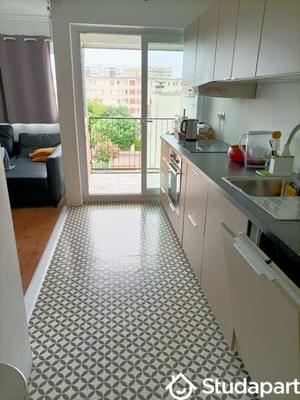 Chambre - 11 m² - 1 pièce