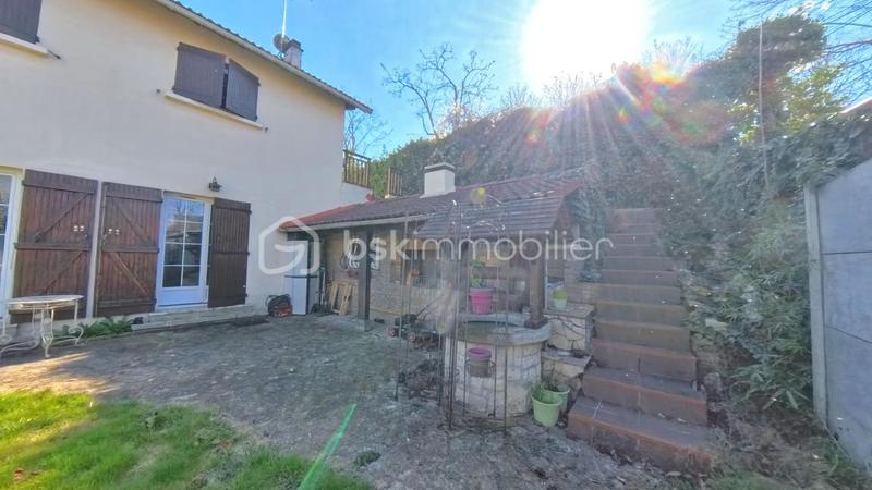 Maison - 170 m² - 7 pièces