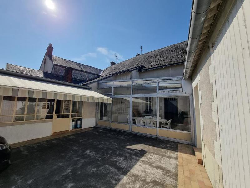 Maison - 160 m² - 6 pièces