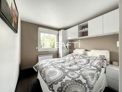 Maison - 192 m² - 8 pièces