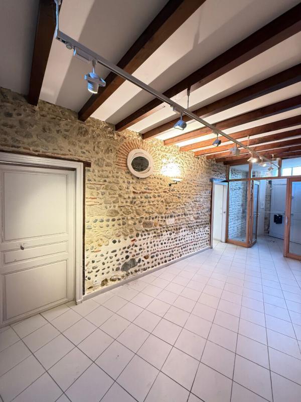 Maison - 260 m² - 7 pièces