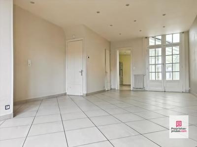 Maison - 107 m² - 6 pièces