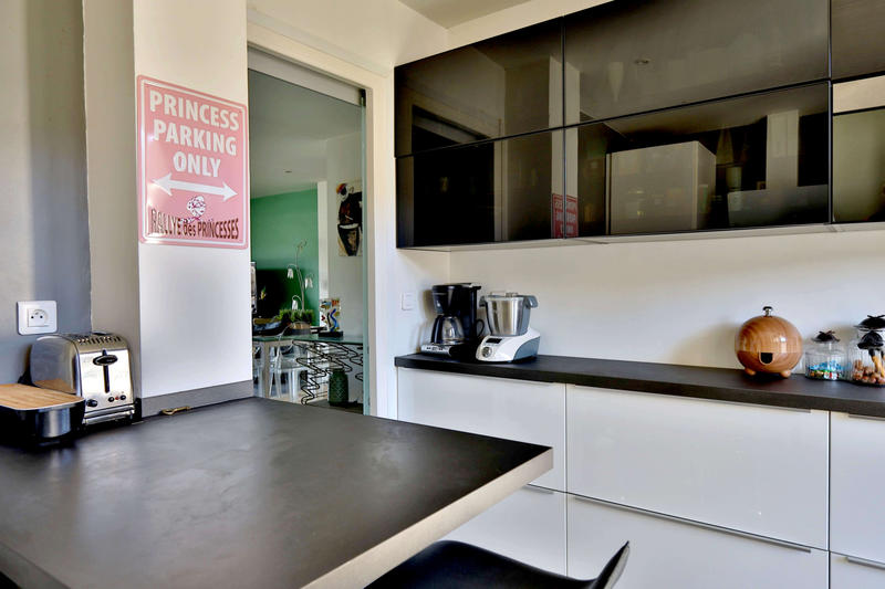 Appartement - 86 m² - 4 pièces