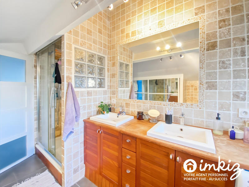 Appartement - 83 m² - 4 pièces