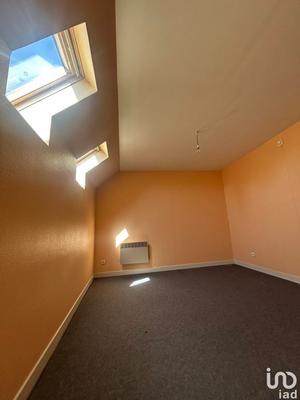 Appartement - 85 m² - 5 pièces