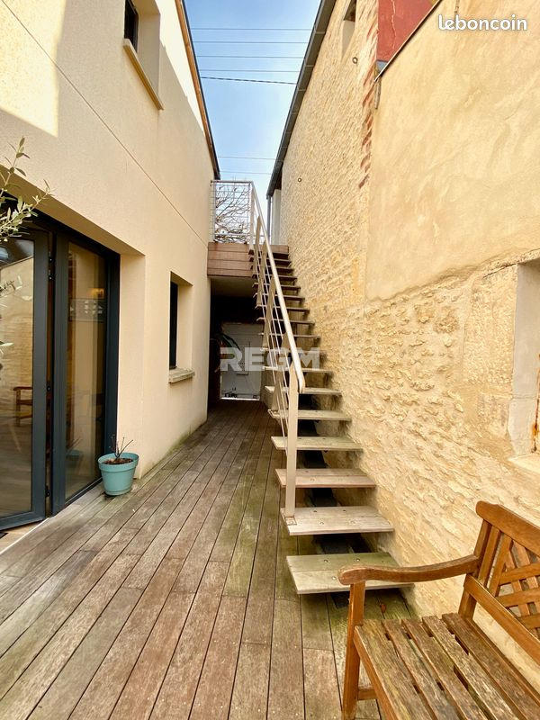 Maison - 164 m² - 6 pièces