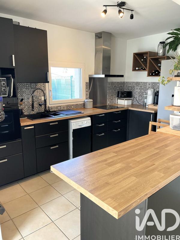 Maison - 90 m² - 4 pièces