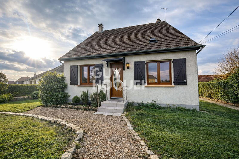 Maison - 98 m² - 6 pièces