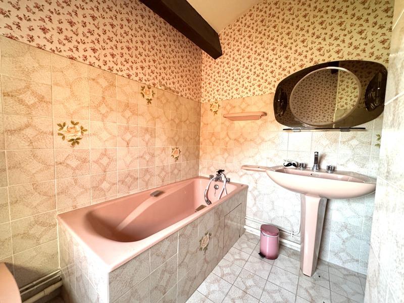 Maison - 97 m² - 4 pièces