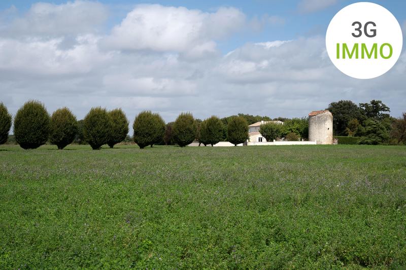 Propriété - 168 m² - 8 pièces