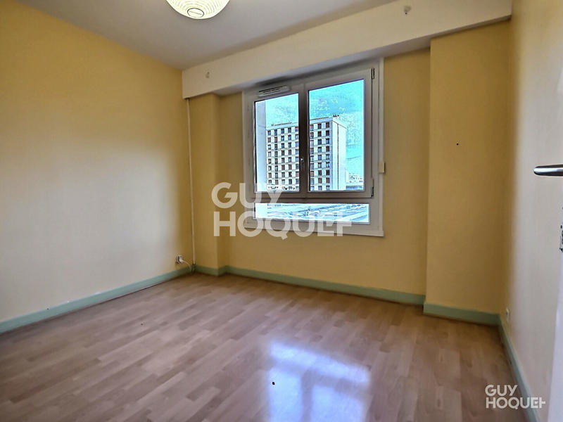 Appartement - 72 m² - 4 pièces