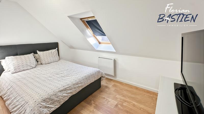 Maison - 165 m² - 9 pièces