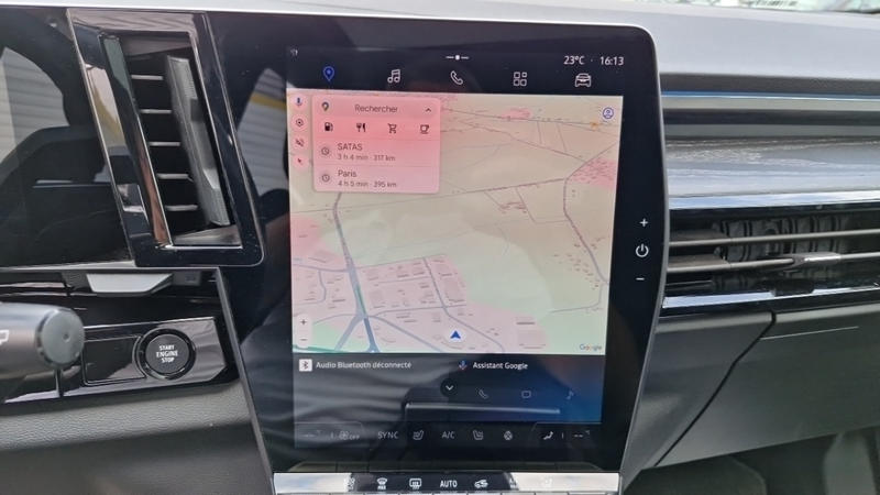 Renault Austral E-Tech Hybrid 200 Iconic