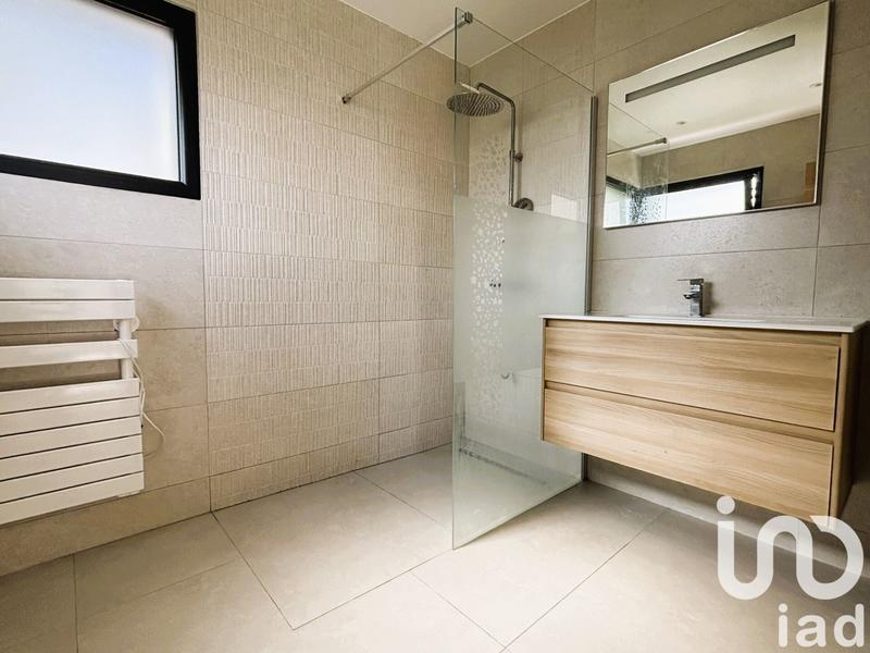 Maison - 159 m² - 6 pièces