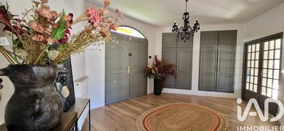 Maison - 228 m² - 6 pièces